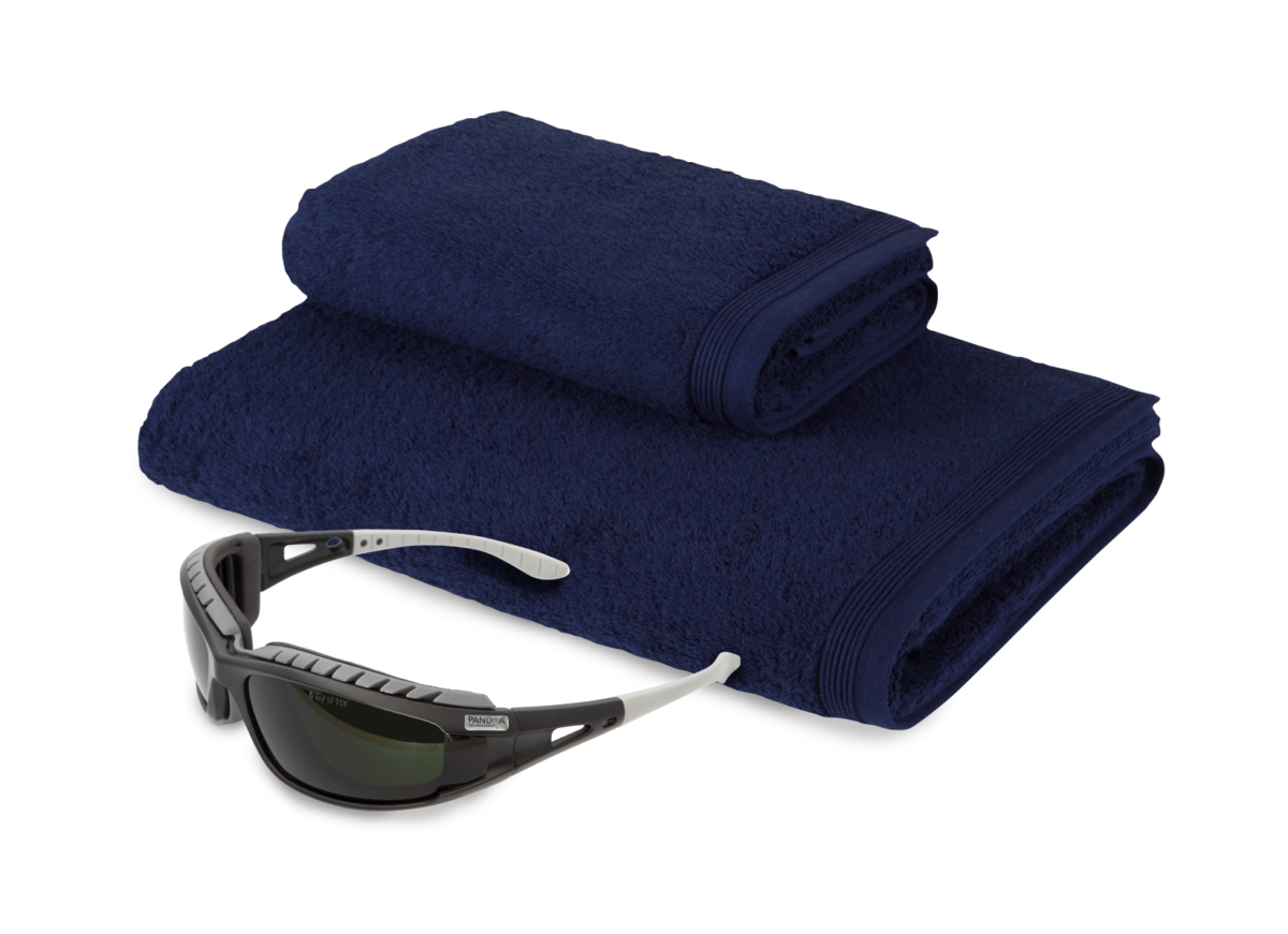 PANDIIIA<sup>®</sup> Light Towel range plus PANDIIIA<sup>®</sup> glasses